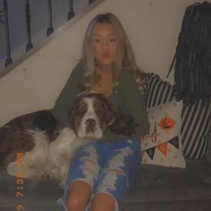 Meet your Posher, Ava